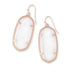 Elle Rose Gold Earrings In Ivory Pearl